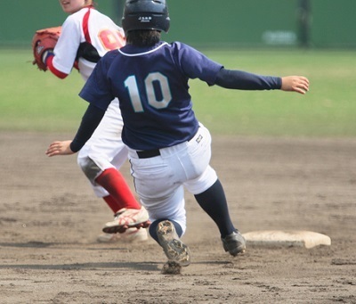 有痛性外胫骨の痛みが出ているときは练习量を落とさなければなりま
